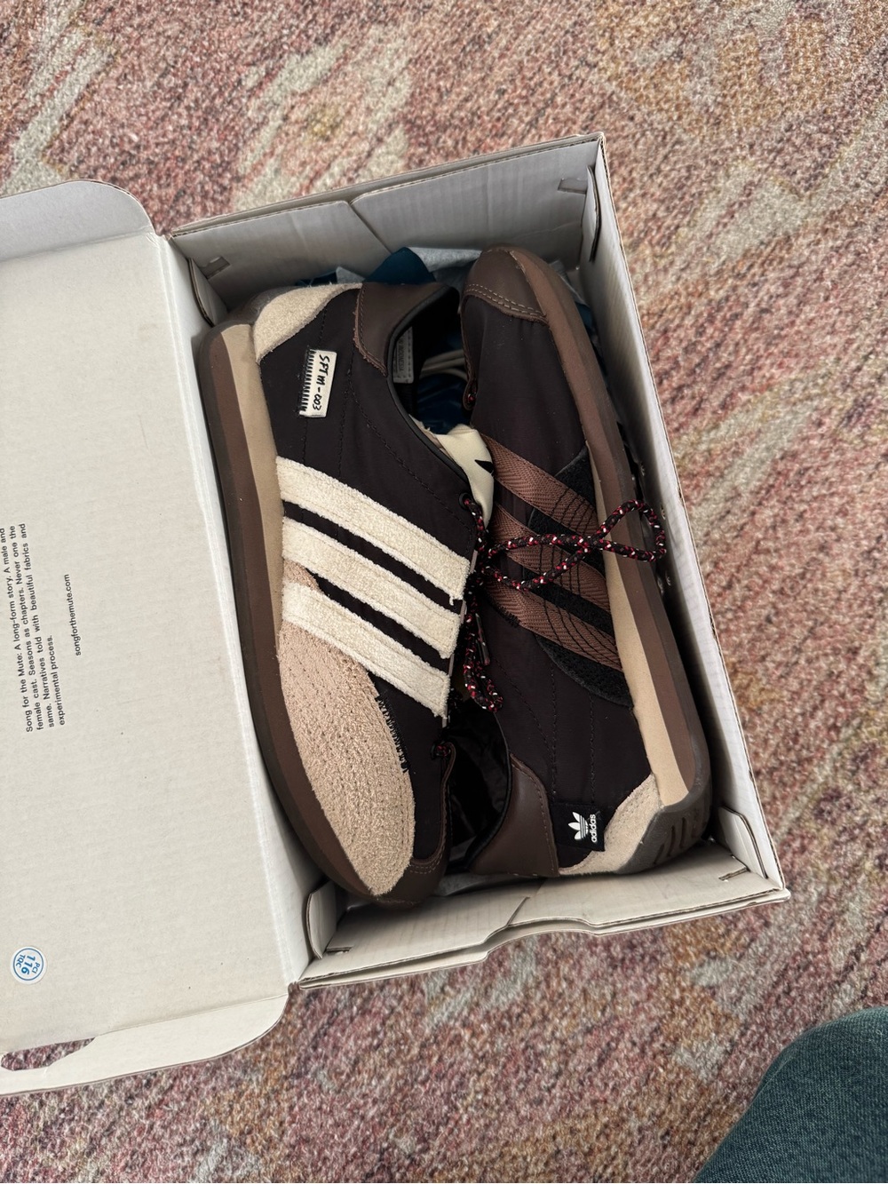 Adidas song for mute size 4.5